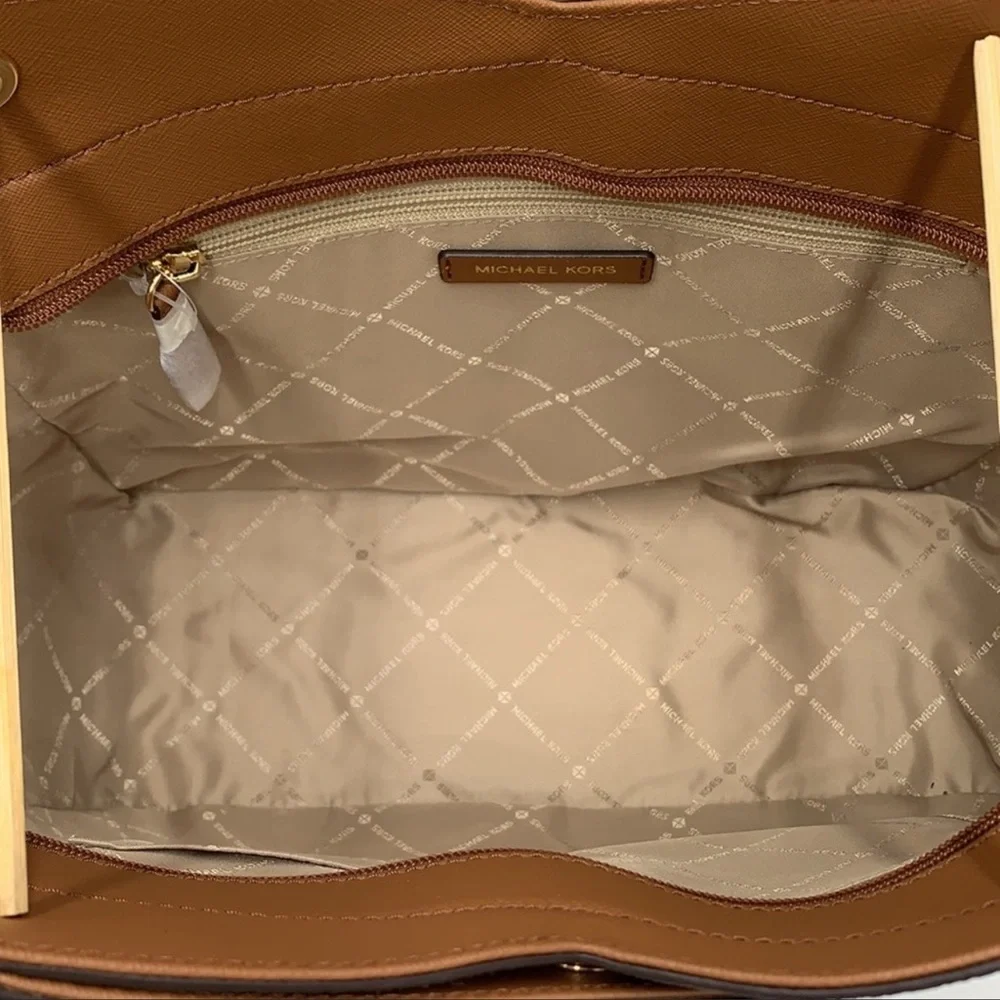MICHAEL KORS LARGE X CHAIN LOGO SHOULDER BAG BROWN